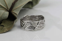 Load image into Gallery viewer, R160 Straw ring
