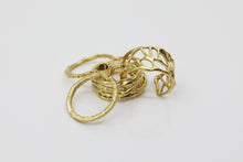 Load image into Gallery viewer, R206-B golden whirl ring
