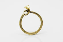 Load image into Gallery viewer, R206-B golden whirl ring
