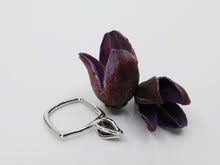 Load image into Gallery viewer, R224 Petal Frame
