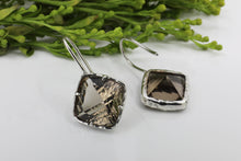 Load image into Gallery viewer, Lotus Pond At Dawn Earrings
