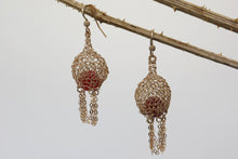 Load image into Gallery viewer, Jelly fish Earrings
